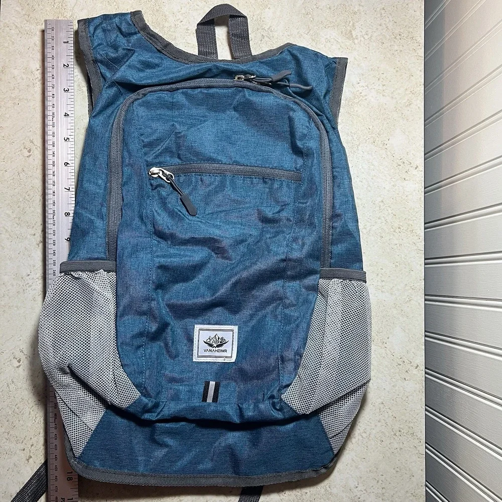 VANAHGIMR Blue Gray Hiking Backpack Lightweight Foldable Fabric Zipper Unisex‎